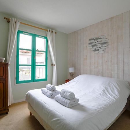 Au Coeur Du Port, Vue Unique, Appartement Pour 6 Saint-Martin-de-Ré Eksteriør billede