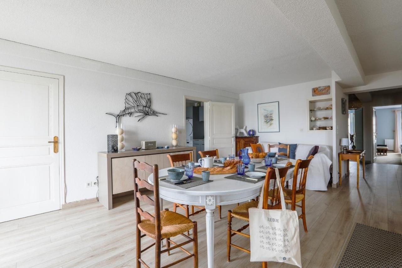 Au Coeur Du Port, Vue Unique, Appartement Pour 6 Saint-Martin-de-Ré Eksteriør billede