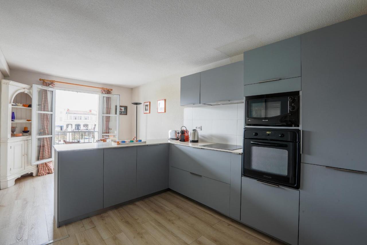 Au Coeur Du Port, Vue Unique, Appartement Pour 6 Saint-Martin-de-Ré Eksteriør billede